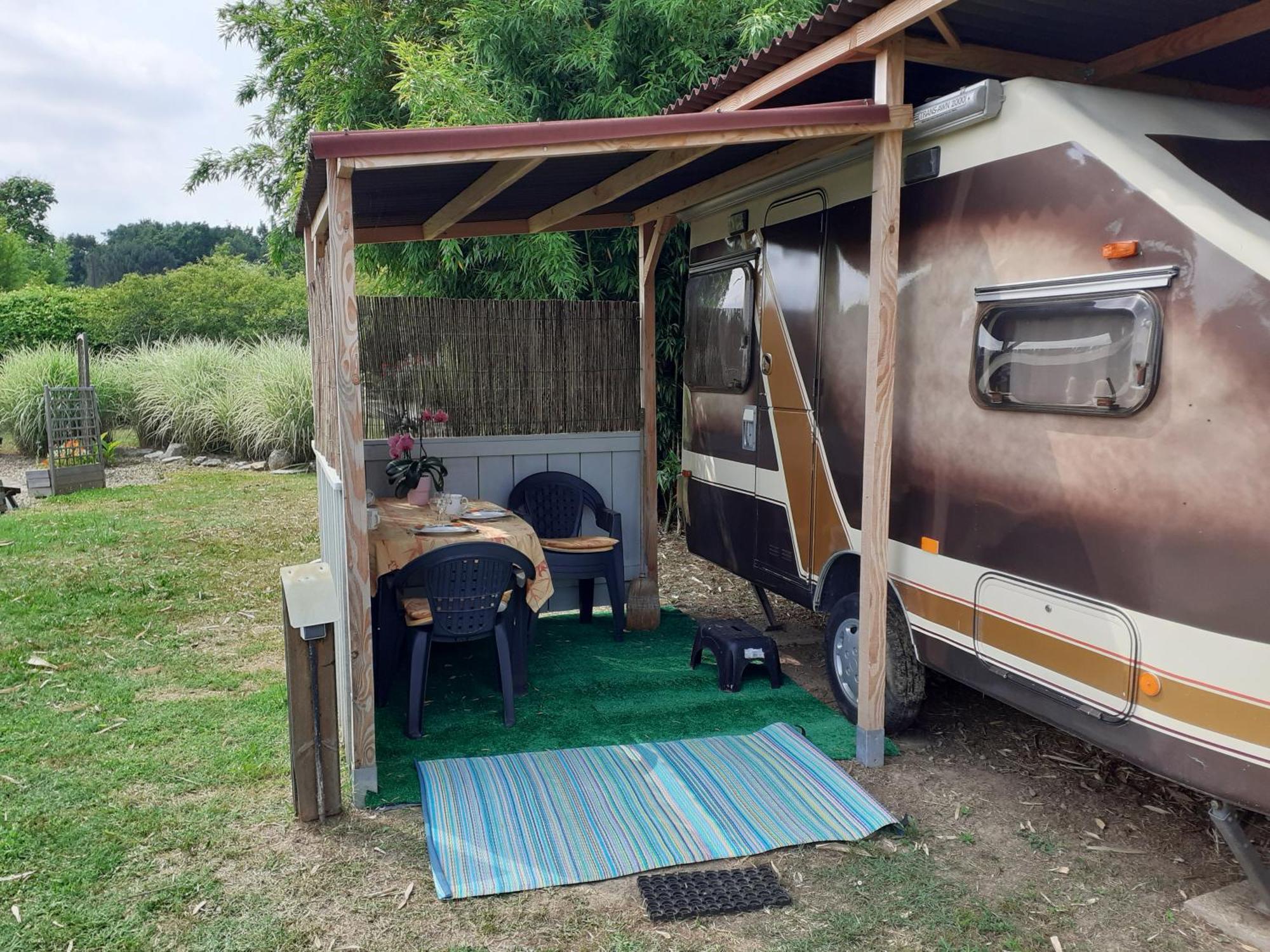 Maison D'Hotes Afrika Du Queyroux Ginestet Camera foto